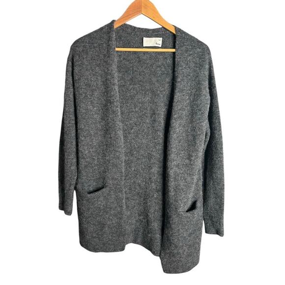 Aritzia Wilfred Free Aronson Sweater Charcoal Size S - Picture 4 of 7